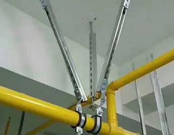 闸阀支撑架的质量要求。价格决定了噶尔抗震支撑框架的质量。